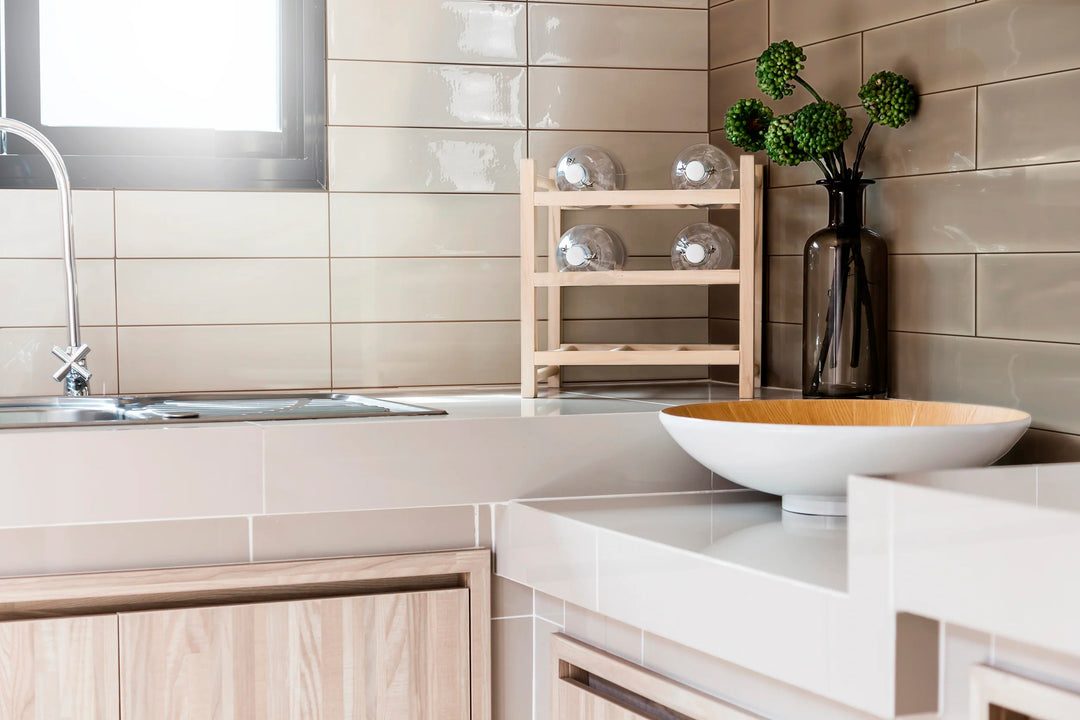 Aria Gloss Brown