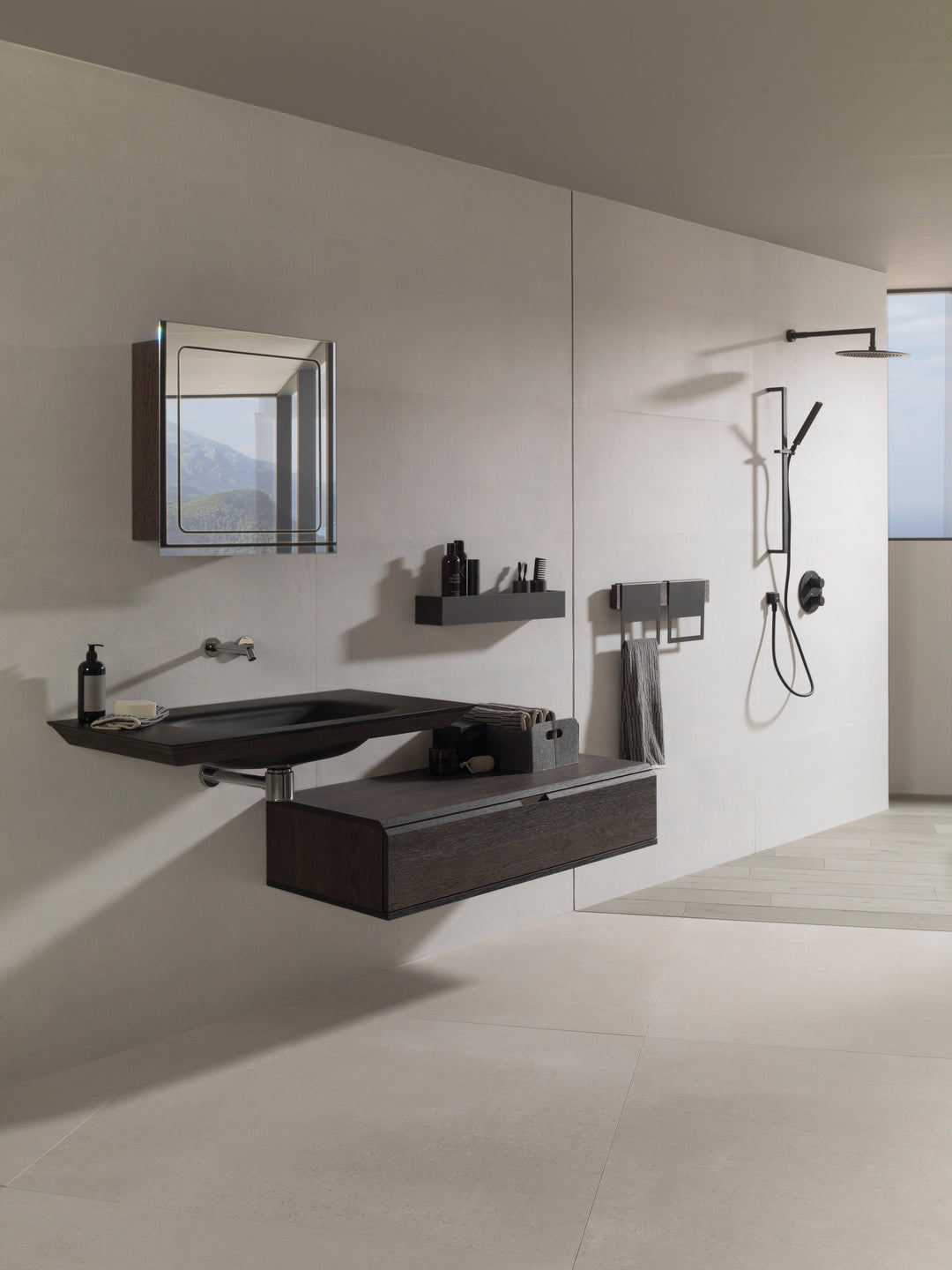 Bottega White