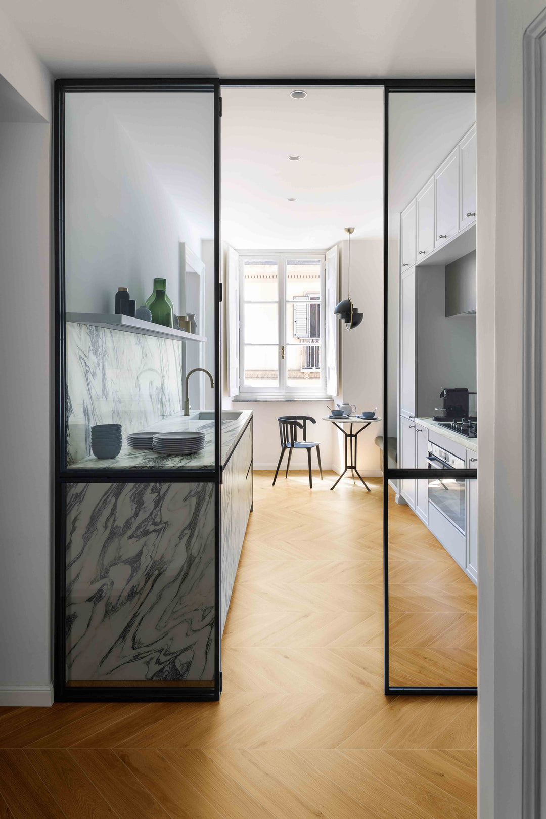 Oltre Sand Chevron