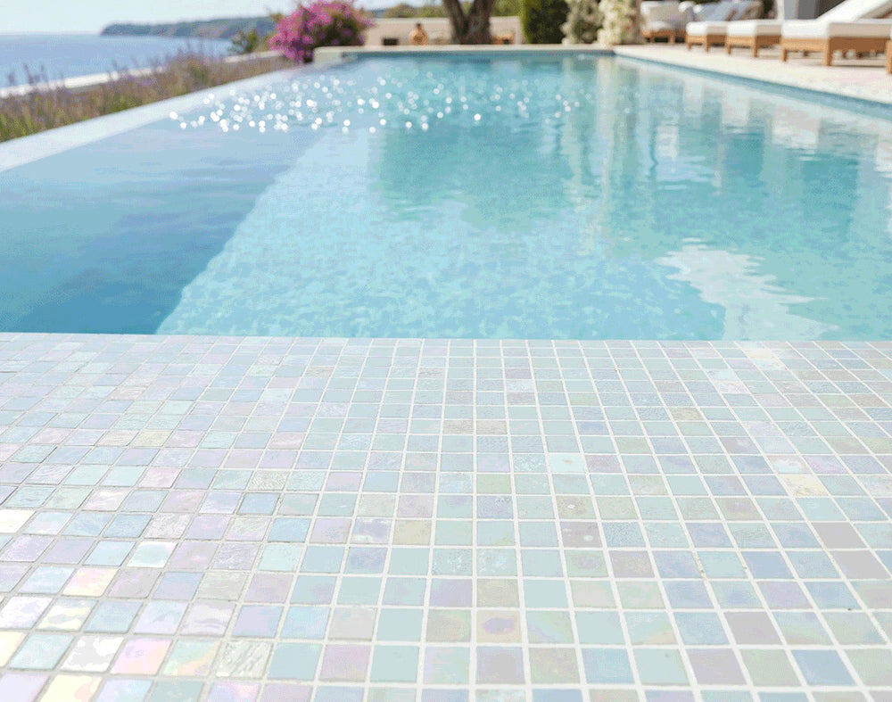 Shimmer Glass Pool Mosaic Pearl